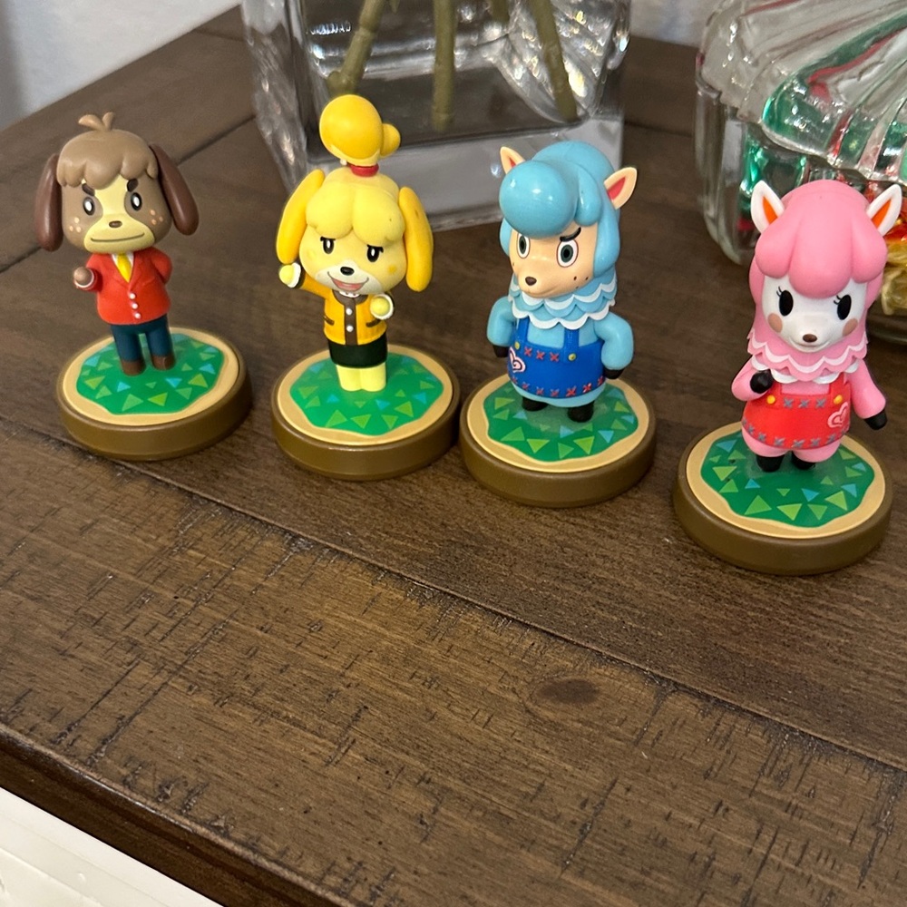 Nintendo Animal Crossing Amiibo Figures - Multicolor